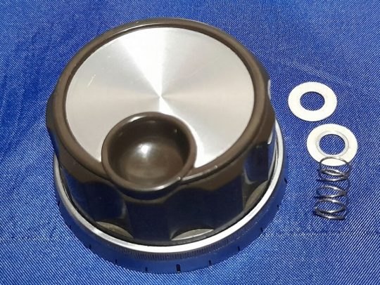 Kenwood TS-830S Original VFO Principal Knob Used