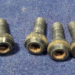 Kenwood TS-130 S Original VFO Special Screws