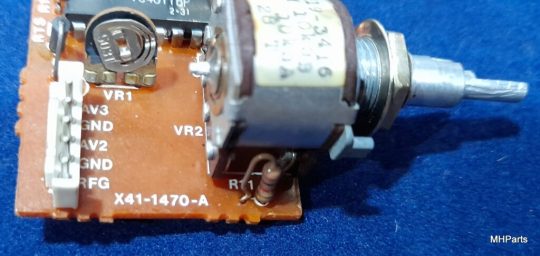 Kenwood TS-430 S Original Knob Board X41-1470-A Used