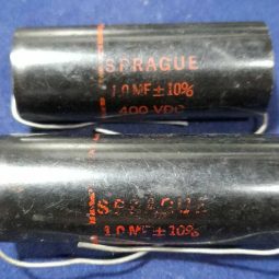 2 UND Vintage SPRAGUE 1.0 MFD 400 VDC +/- 10% NOS