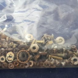 Reliant (Eldico) Receiver R-104 Original Screws Used