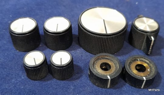 Cubic Astro 151 Original Knob Set Used