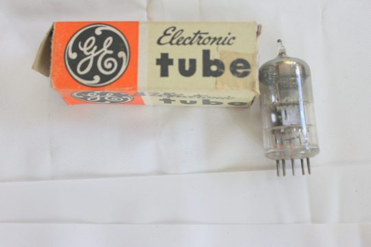 B20P 1 Unit TUBE GE 6BZ7 Used  We Ship Worlwide