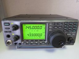 COLLECTORS !! ICOM IC-911D 144/430MHz High Power Many Options SHIP FREE WW